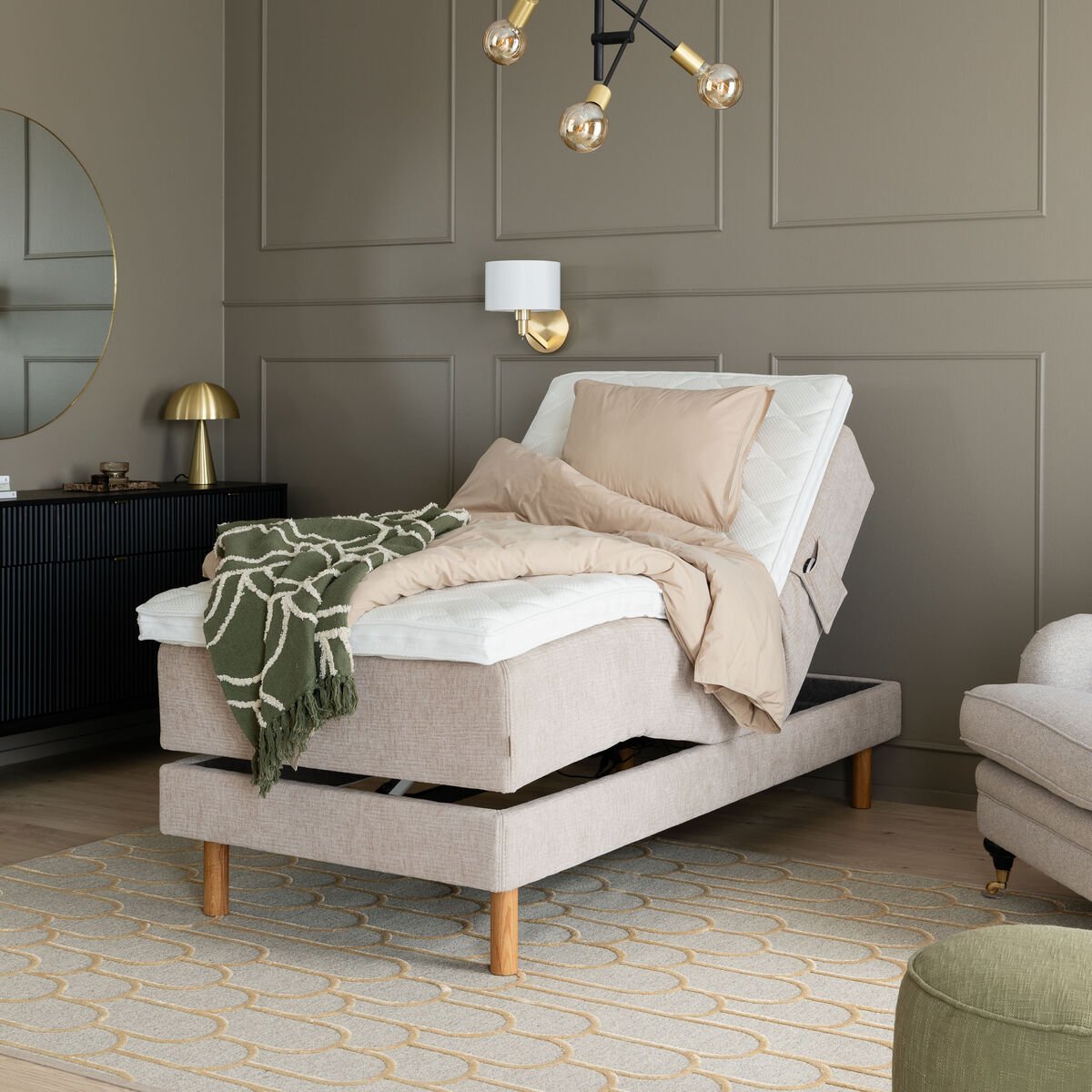 Unia Luxus moottorisänkypaketti 90x200 memory L , Relax, hiekka Omega 08, tammij