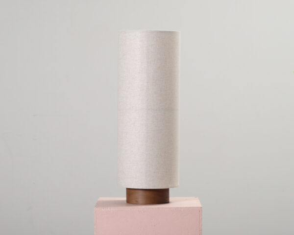 Audo Copenhagen Hashira lattiavalaisin ø 30 cm