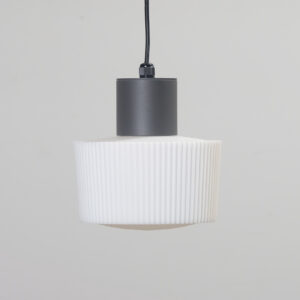 Minimalistinen riippuvalaisin