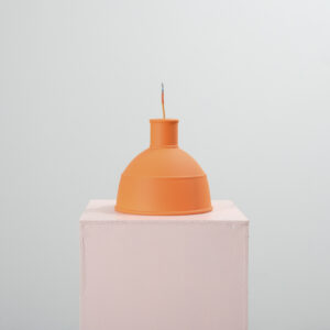 Muuto Unfold riippuvalaisin oranssi